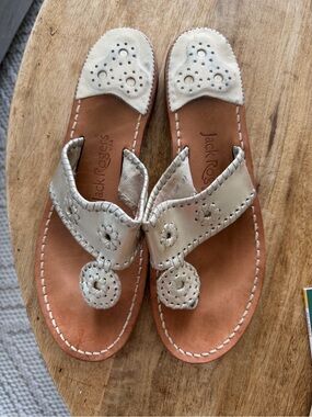 Jack Rogers Women's Silver Leather Thong Sandals with Tan Footbed